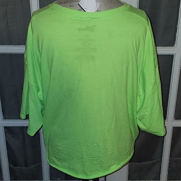 NWT Disney Womens Neon Green Mickey Mouse Tshirt Junior Plus 2X - Picture 2 of 3